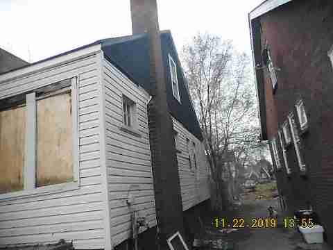 8897 Mendota (5)_m.jpg